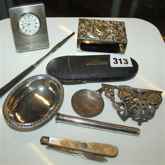 Small qty of silver etc